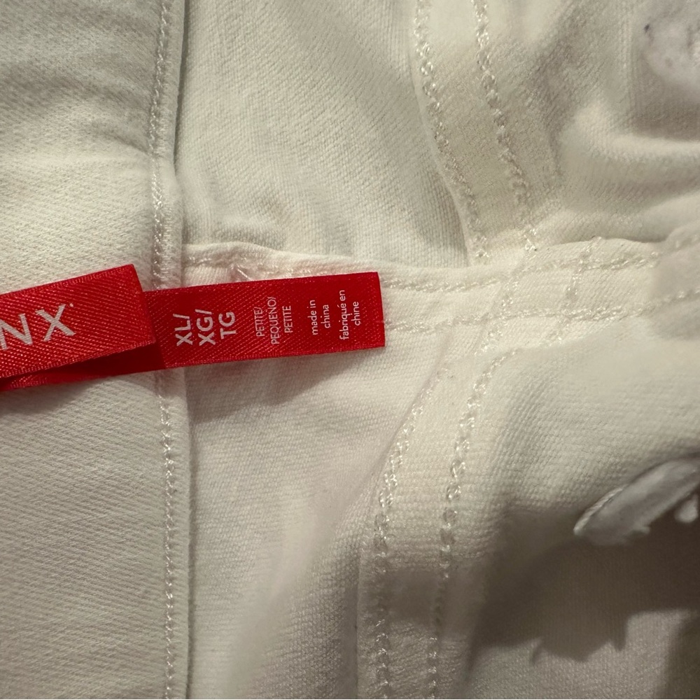 SPANX Shaping Flare Jeans | White | Petite XL | High-Rise - Picture 5 of 6